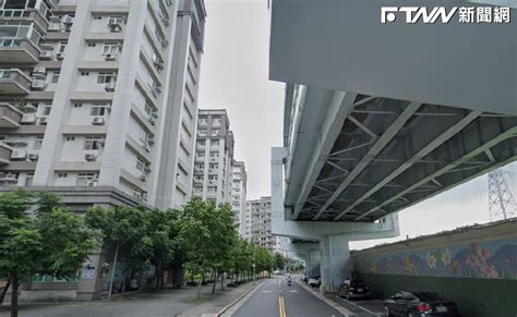 車道旁邊的房子|【車道旁邊的房子】車道旁房子吵嗎？專家曝超雷選擇：住到後悔。